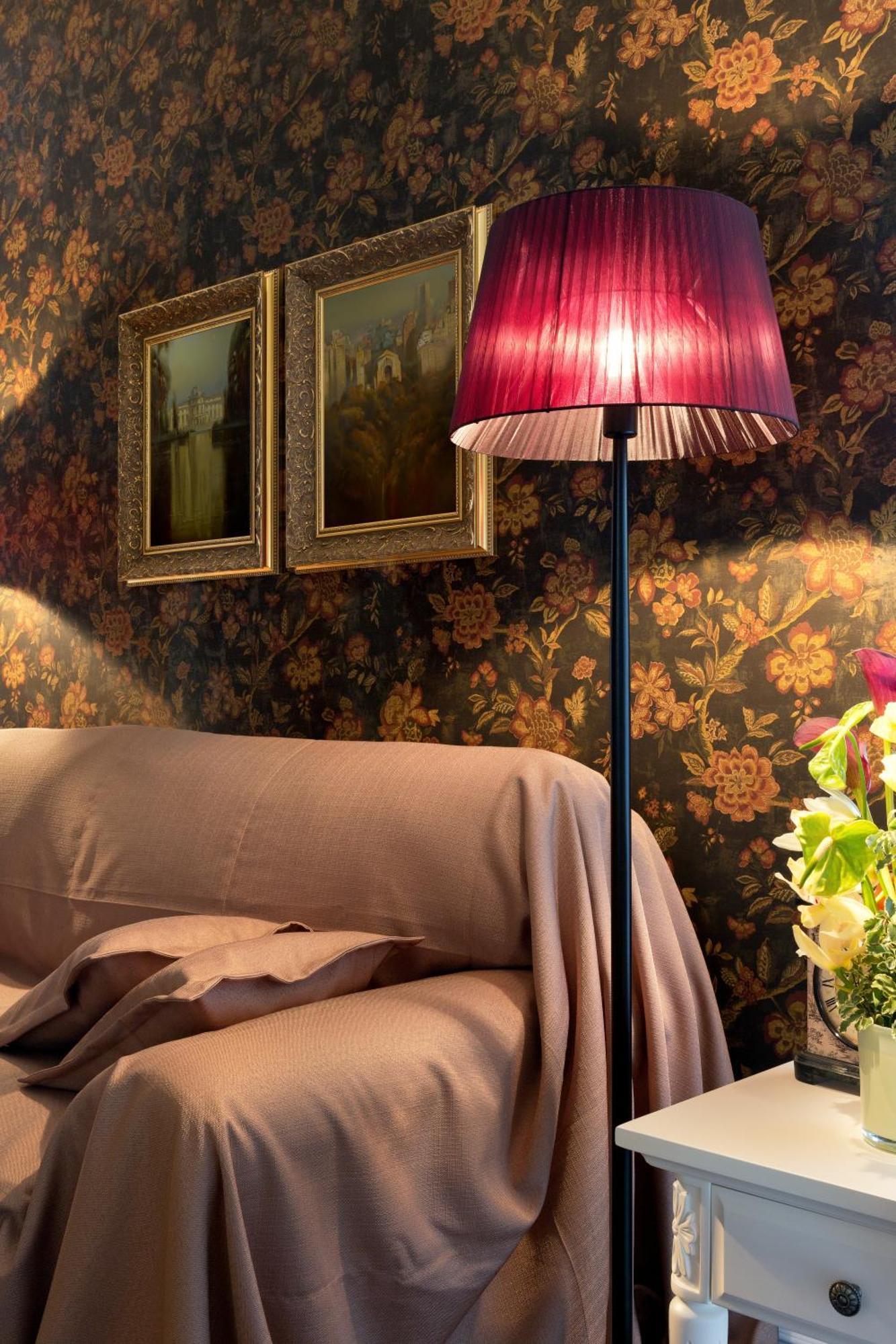 De Gaulle Boutique Hotel Kharkov Luaran gambar