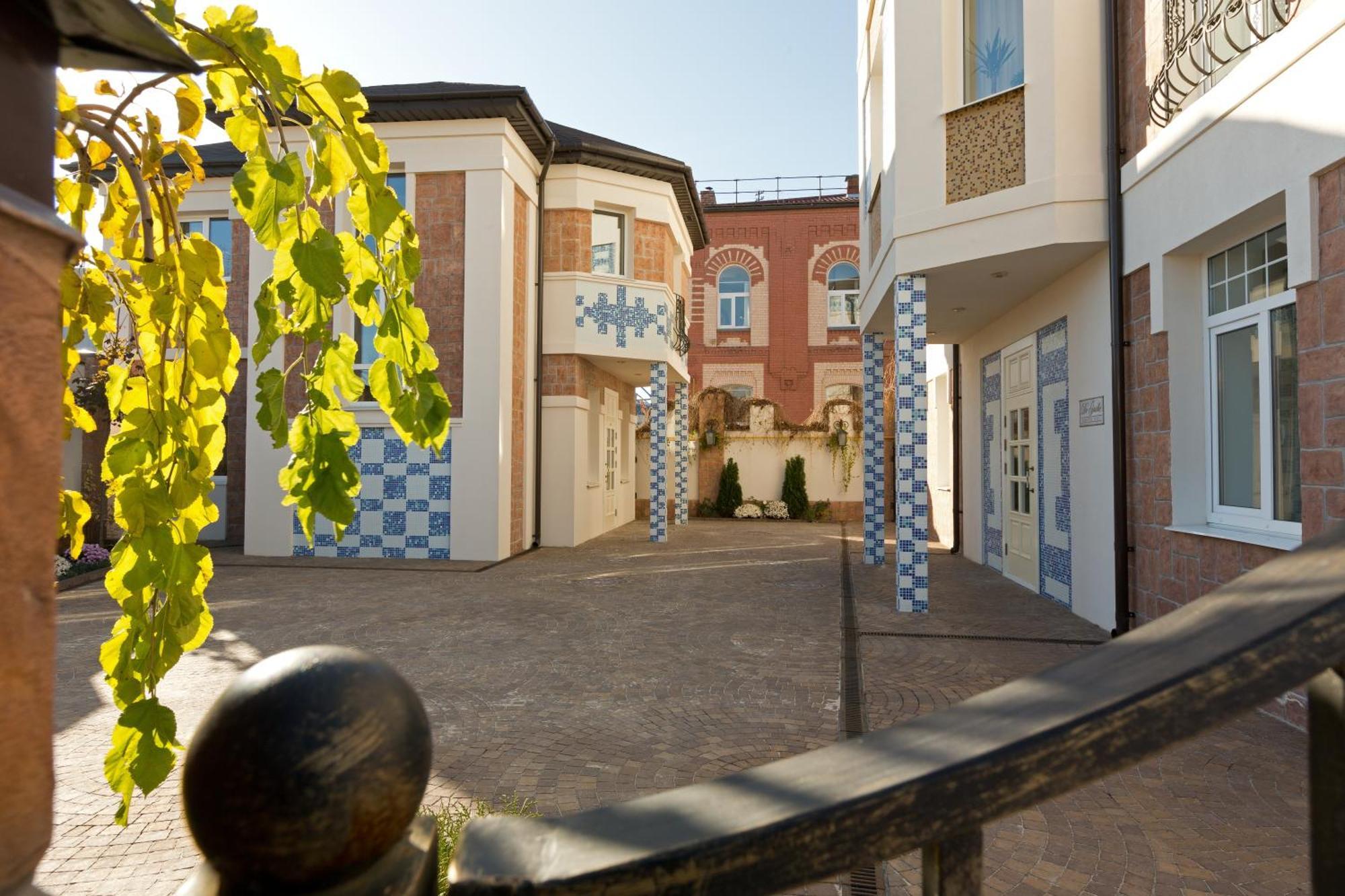De Gaulle Boutique Hotel Kharkov Luaran gambar