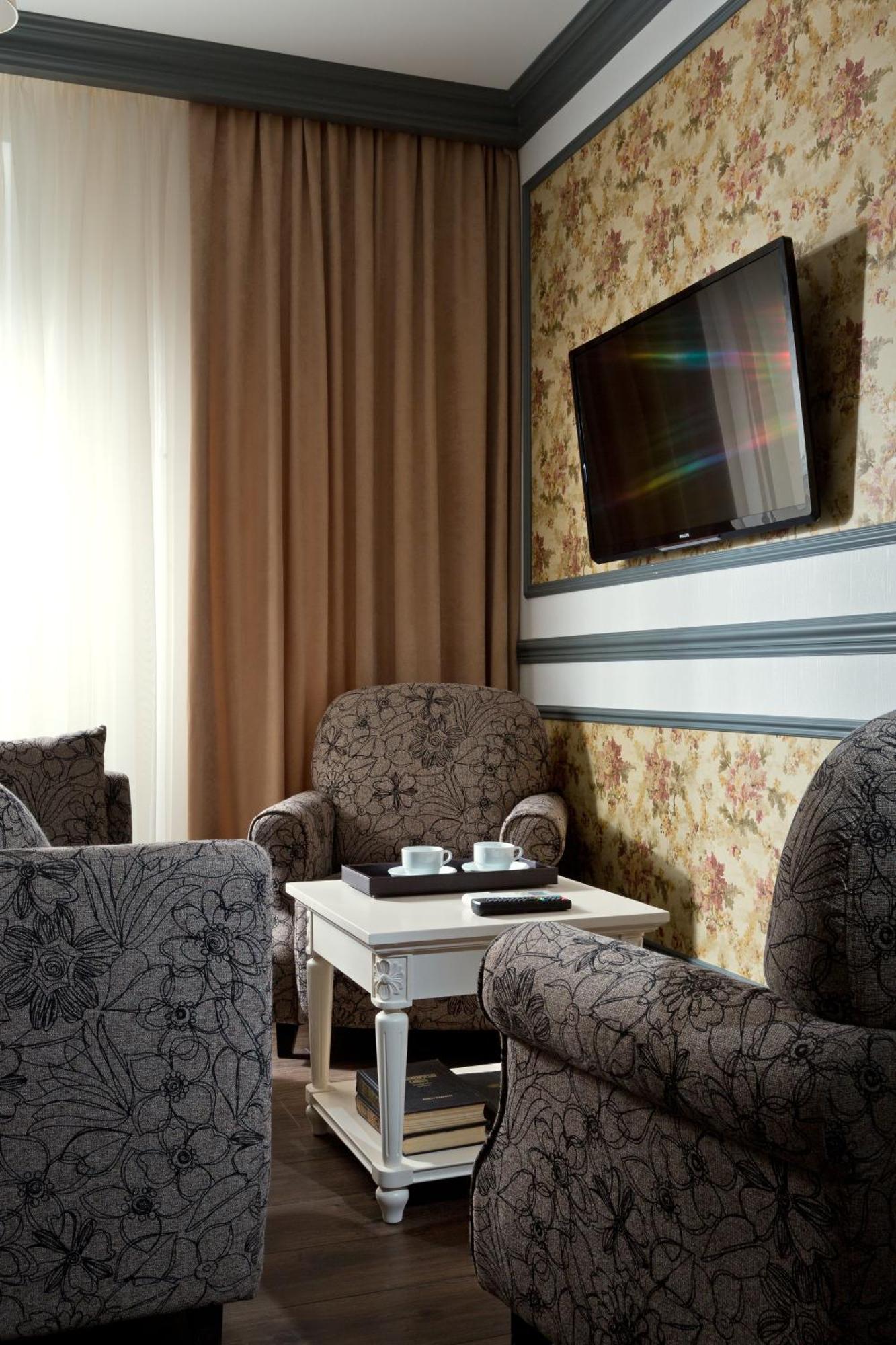 De Gaulle Boutique Hotel Kharkov Luaran gambar