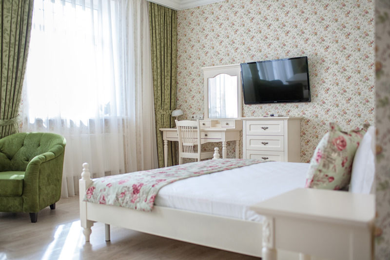 De Gaulle Boutique Hotel Kharkov Luaran gambar