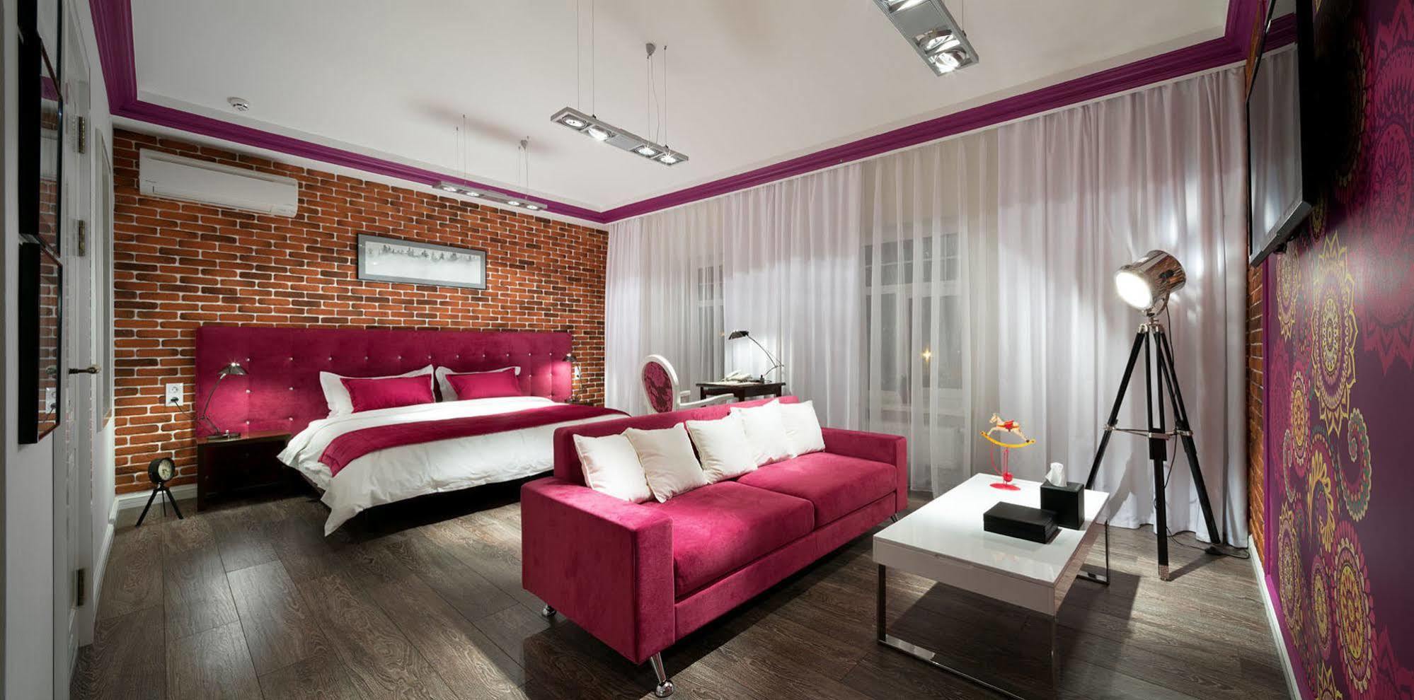 De Gaulle Boutique Hotel Kharkov Luaran gambar