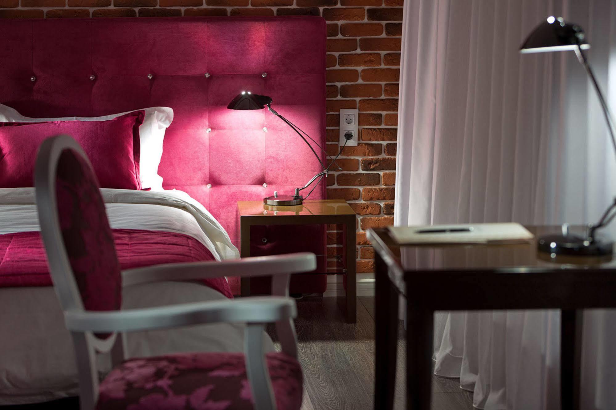 De Gaulle Boutique Hotel Kharkov Luaran gambar